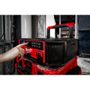 Radio + cargador M18™ PACKOUT™ 2950-20